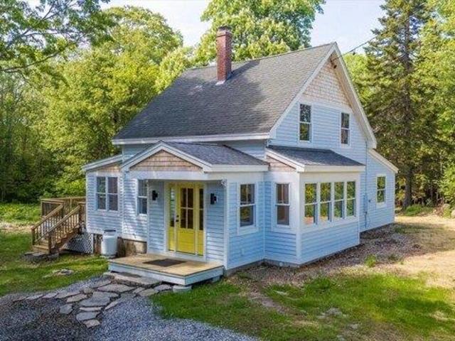 House for sale in Cushing, Maine