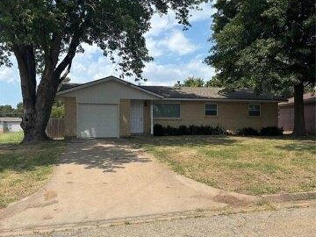 House for sale in Cushing, Oklahoma