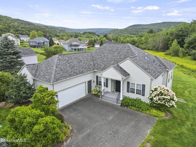 Condo for sale in Berkshire, Massachusetts
