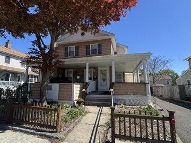 House for sale in Danbury, Connecticut