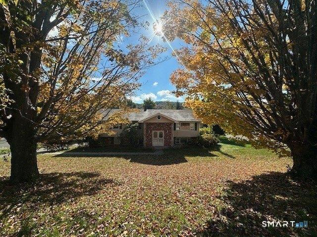 House for sale in Briar Ridge Estates, Danbury