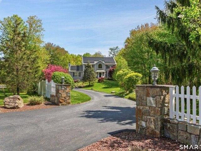 House for sale in New Fairfield, Connecticut