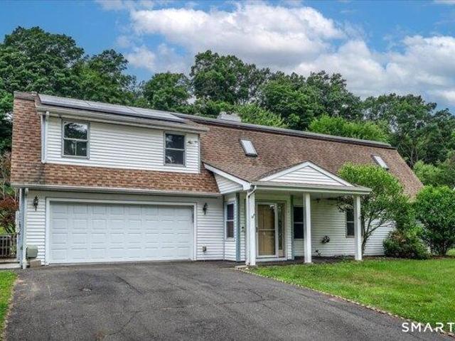House for sale in Danbury, Connecticut