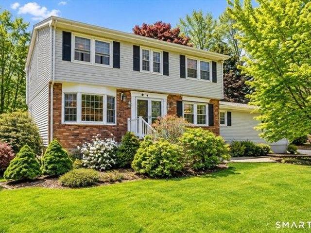 House for sale in Stonegate Estates, Danbury