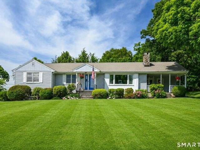 House for sale in Great Plain, Danbury