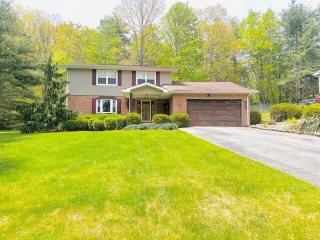 House for sale in Daniels, West Virginia