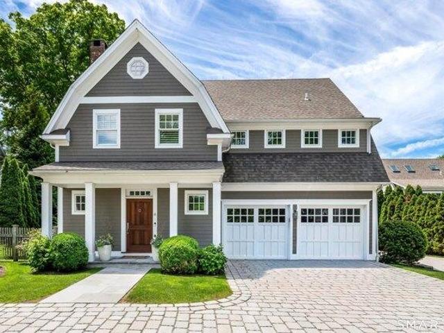 Condo for sale in Darien, Connecticut
