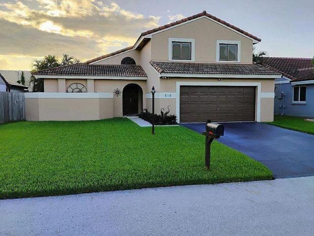 House for sale in Davie, Florida