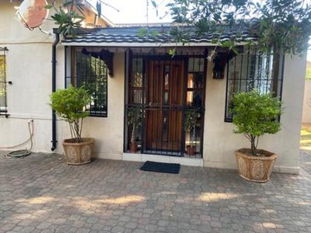 House for sale in Germiston, Primrose