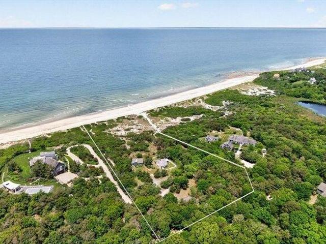 House for sale in Dennis, Massachusetts