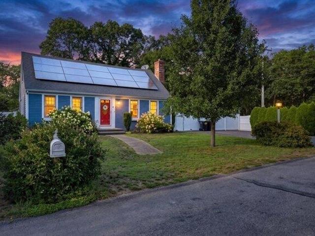 House for sale in Dennis, Massachusetts