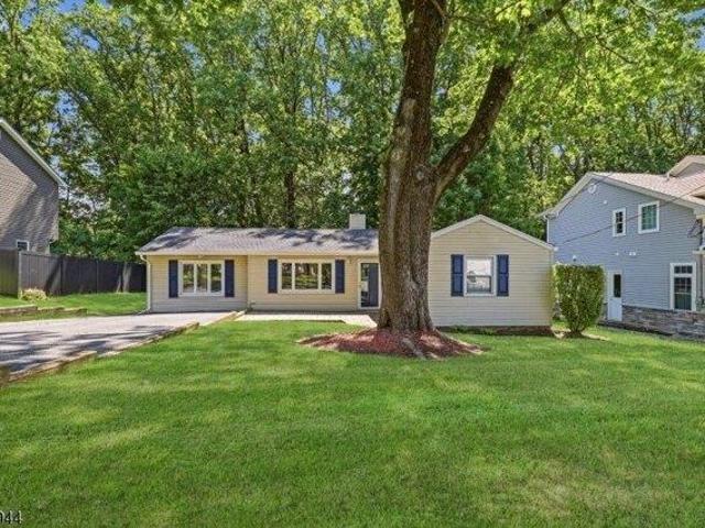 House for sale in Denville, New Jersey