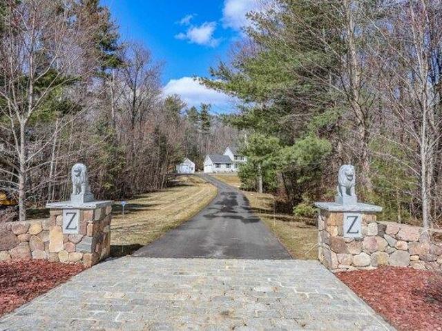 House for sale in New Hampshire