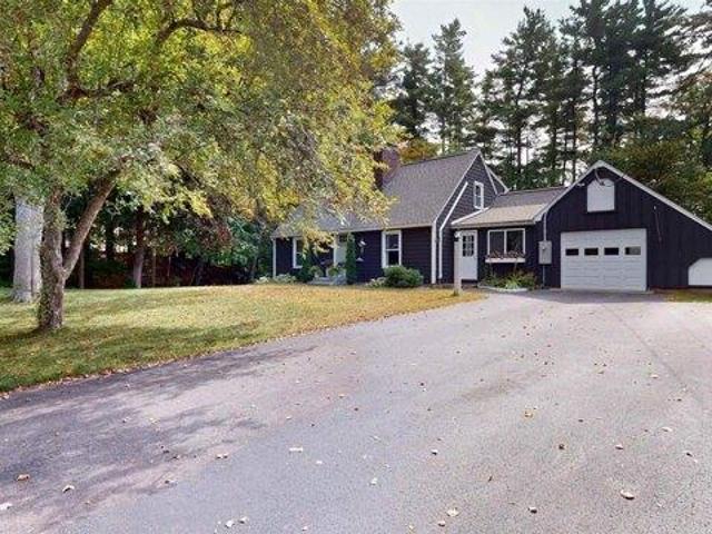 House for sale in Derry Village, Derry
