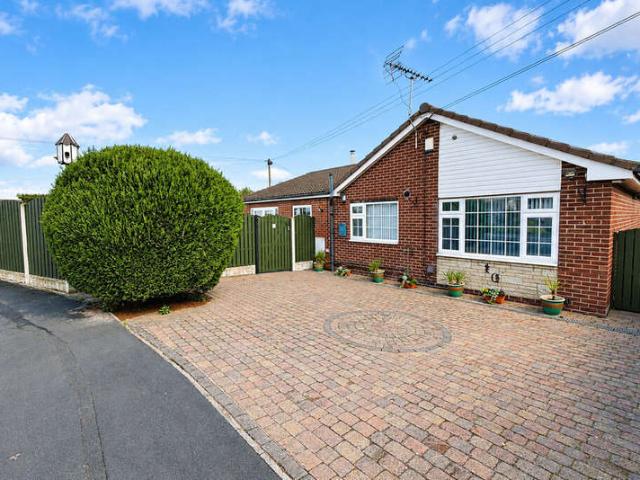Bungalow for sale in Tickhill, Doncaster