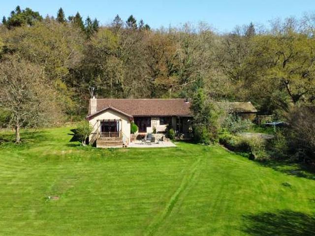 Bungalow for sale in Kerswell, Budlake