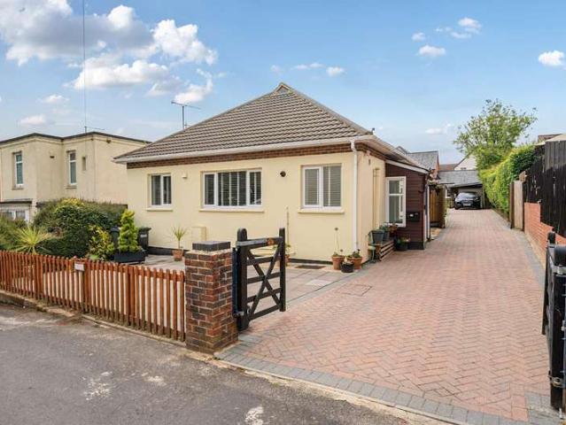 Bungalow for sale in Spring Vale, Hampshire
