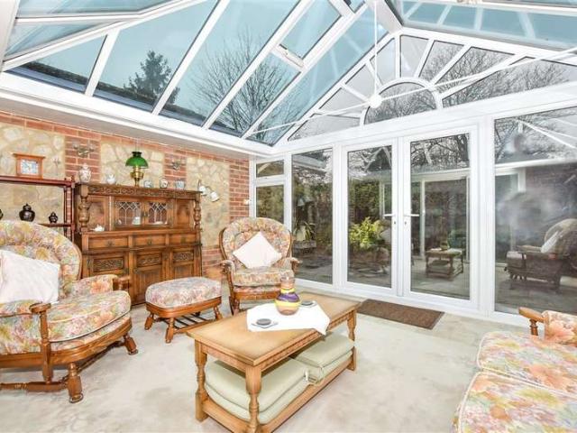 Bungalow for sale in Ringlestone, Midway