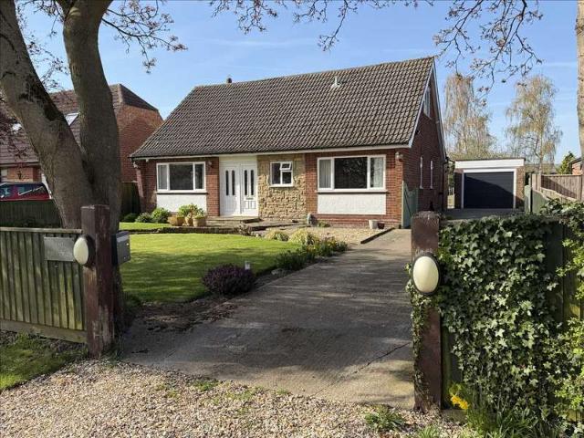 Bungalow for sale in Waltham