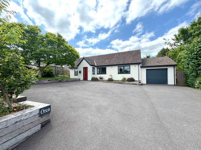 Bungalow for sale in Farmborough, Bath And North East Somerset