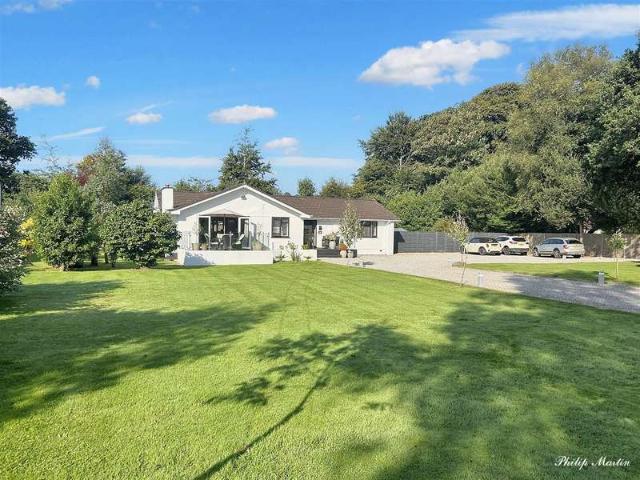 Farm for sale in Pentewan Valley, London Apprentice