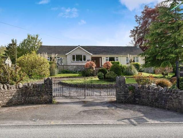 Bungalow for sale in Croscombe, Somerset