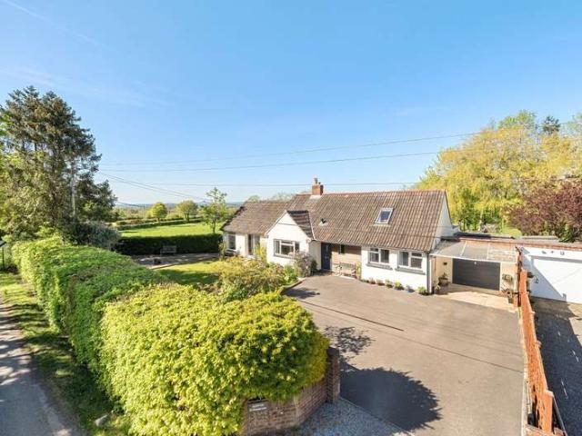 Bungalow for sale in Ashcott
