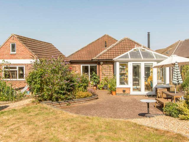 Bungalow for sale in Gracelands Park, Harborough