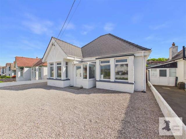 Bungalow for sale in Cardigan, Wales