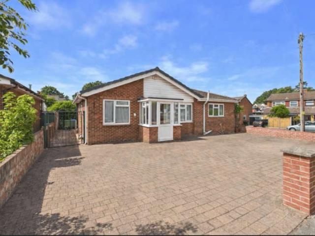 Bungalow for sale in Fareham, Hampshire
