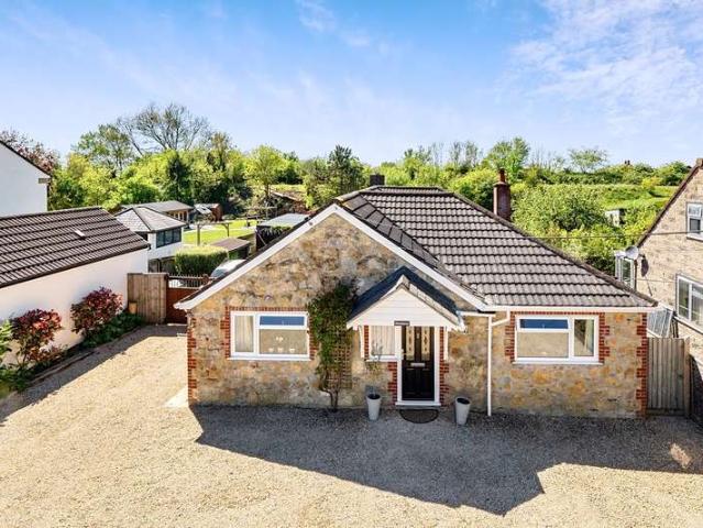 Bungalow for sale in Evercreech, Somerset