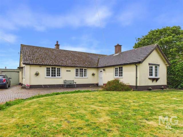 Bungalow for sale in Chedburgh, Suffolk
