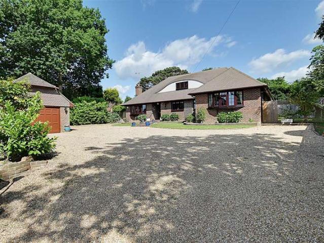Bungalow for sale in Little Common, Heathlands