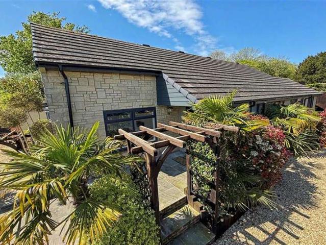 Bungalow for sale in Spetisbury, Dorset