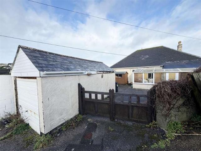 Bungalow for sale in Penwartha Coombe, Cornwall