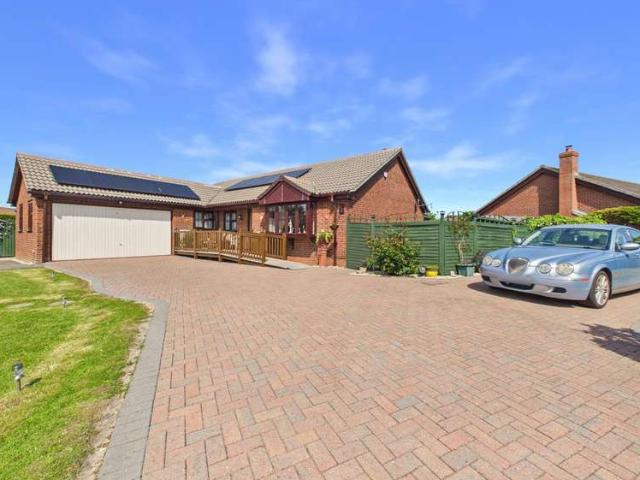 Bungalow for sale in Belleau, Lincolnshire