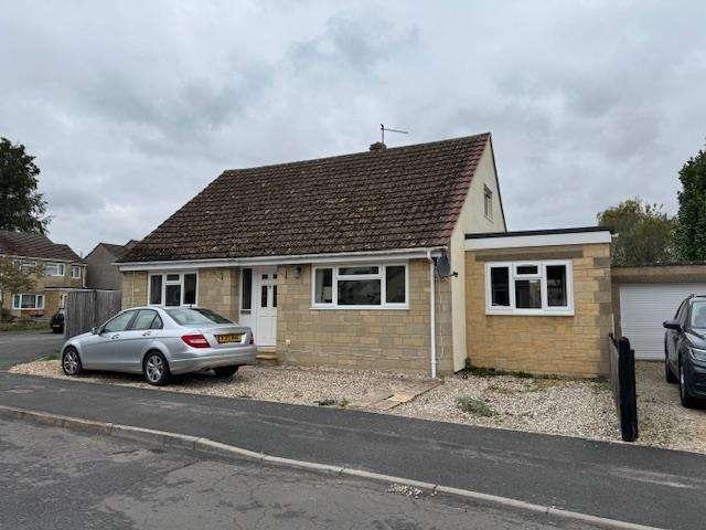 Bungalow for sale in Fairford, Fossebridge
