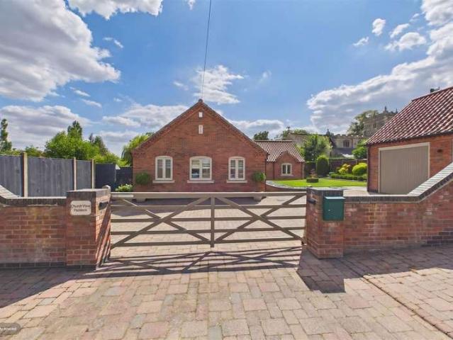 Bungalow for sale in Alverton, East Midlands
