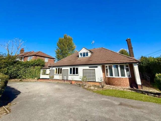 Bungalow for sale in Greenside, Macclesfield