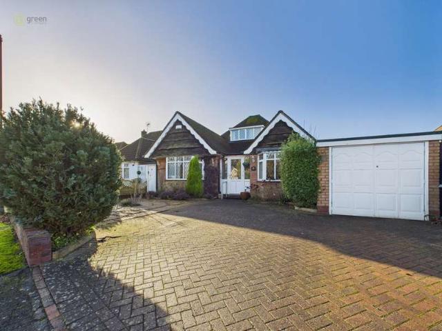 Bungalow for sale in Four Oaks, West Midlands