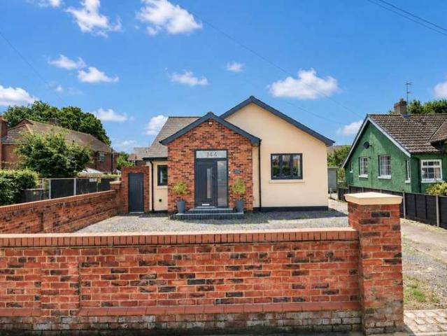 Bungalow for sale in Farlington, City Of Portsmouth