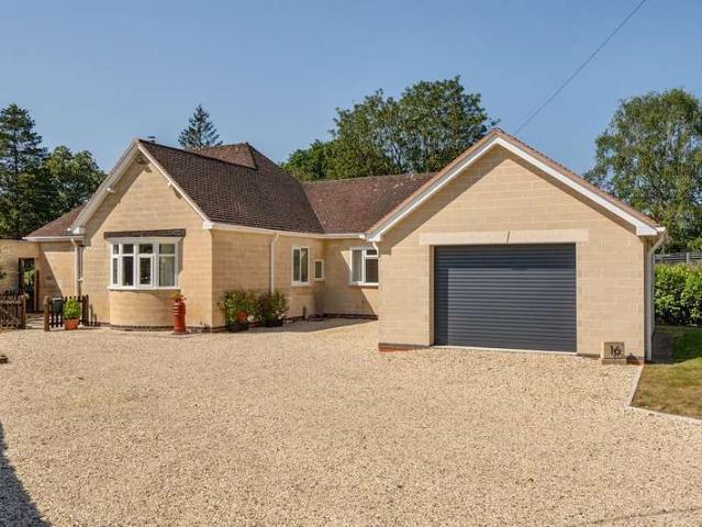 Bungalow for sale in Frome