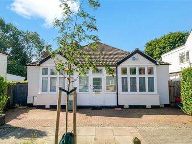 Bungalow for sale in Sudbury, Greater London