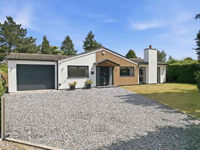Bungalow for sale in Radlett, Hertfordshire
