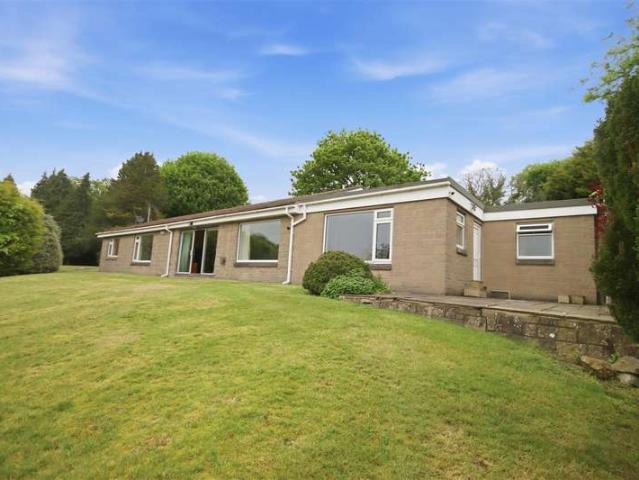 Bungalow for sale in Loundsley Green, East Midlands