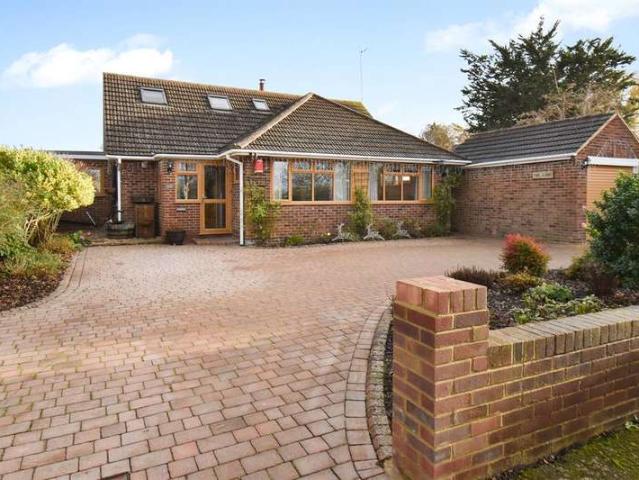 Bungalow for sale in Whitstable, Kent