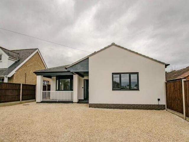 House for rent in Lyons, Greater London