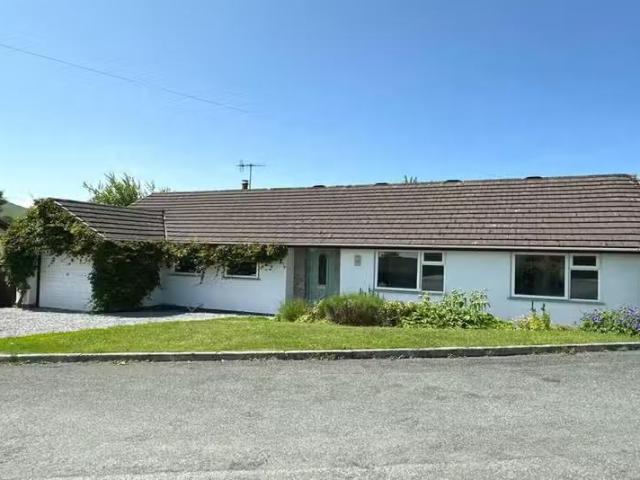 House for rent in Llanarmon-yn-ial, Wales