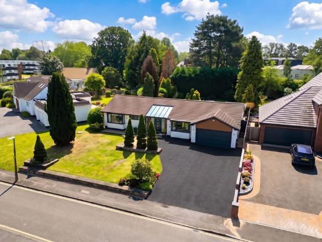 Bungalow for sale in Blossomfield, West Midlands