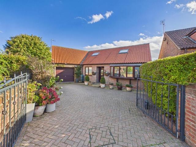 Bungalow for sale in Bempton